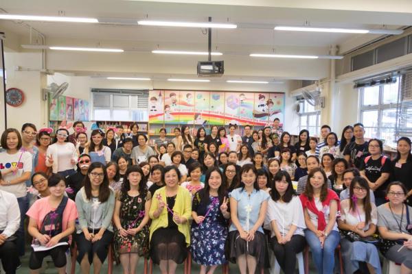 故事姨姨叔叔團隊陣容鼎盛